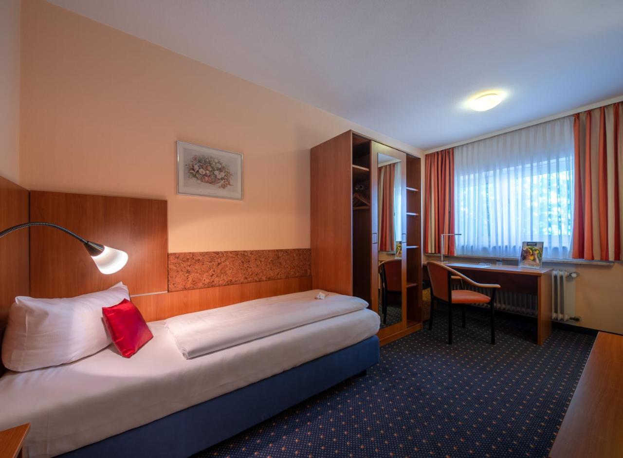 Parkhotel אוברטשאוסן מראה חיצוני תמונה