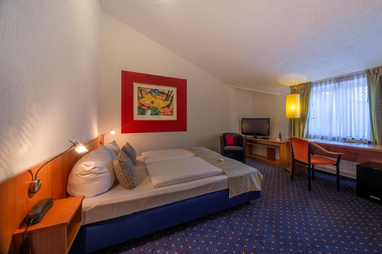Parkhotel אוברטשאוסן מראה חיצוני תמונה